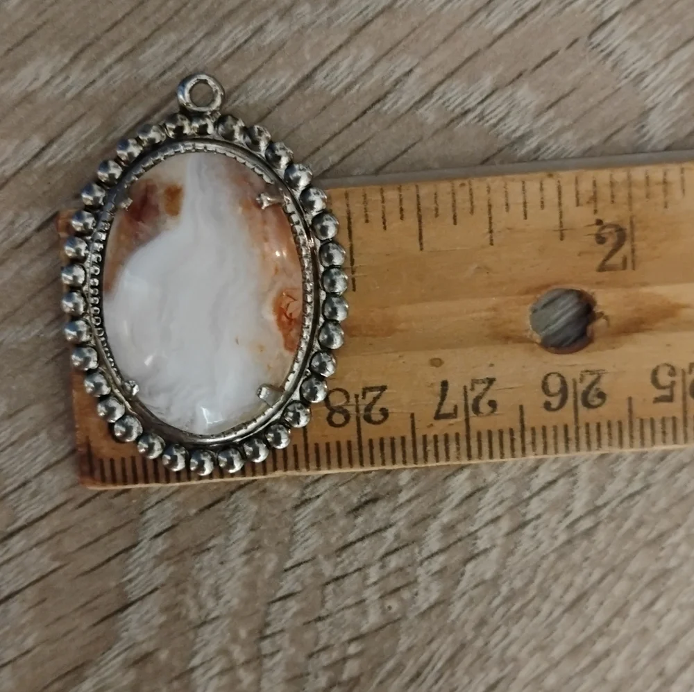 Vintage Natural Crazy Laced Agate Pendant Silver Plated Gemstone Orange White - Picture 8 of 9